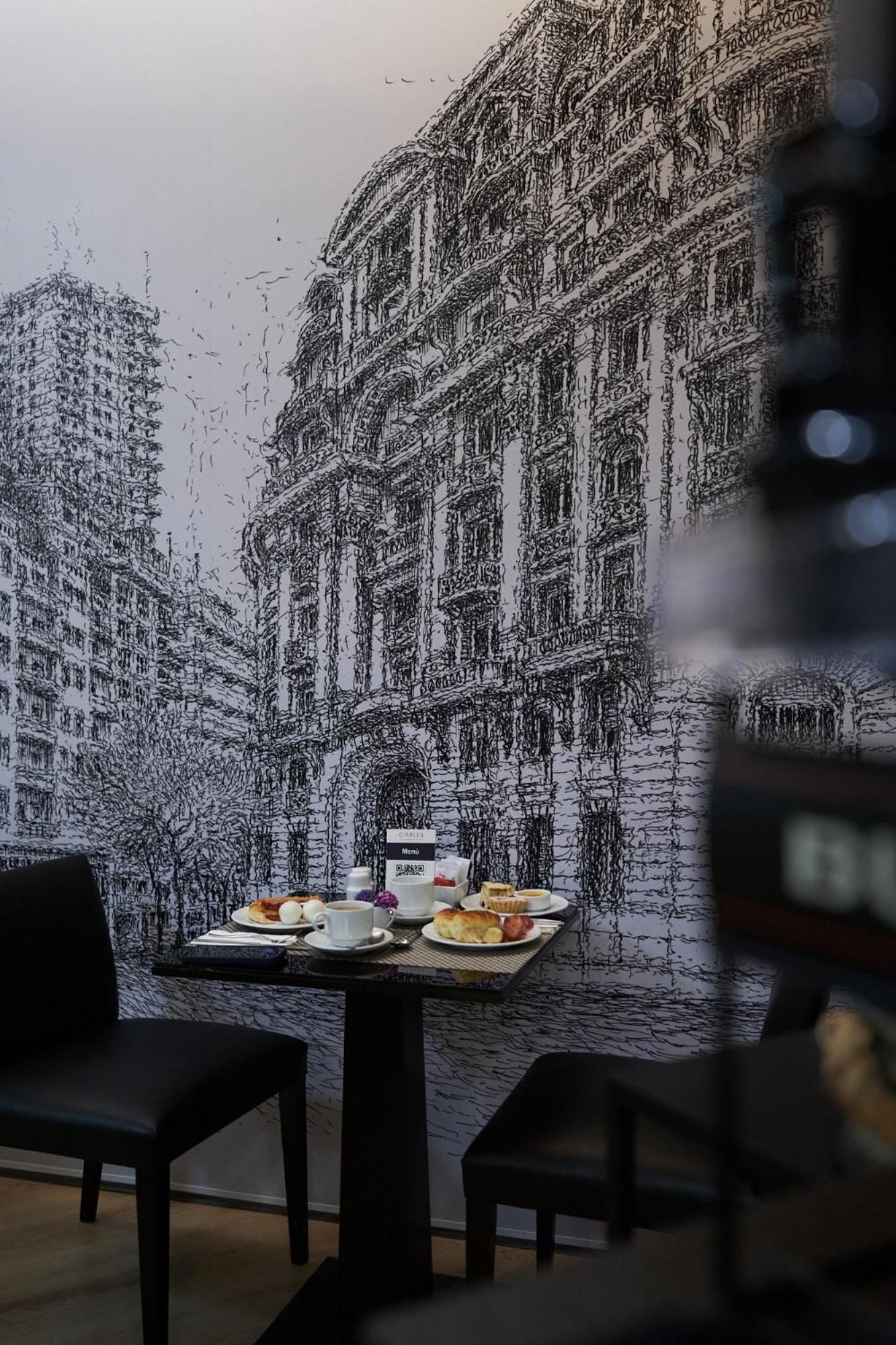 Hotel Carles 4*